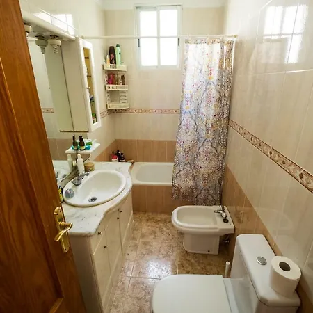 Fathill 그라나딜라데아보나